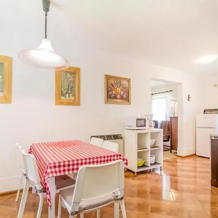 Vakantiehuis Single-story With A Private Garden